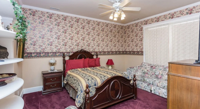 Номер Classic Whiskey Row Penthouse