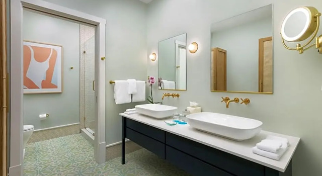 Люкс Serenity с 2 комнатами The Marker Key West Harbor Resort