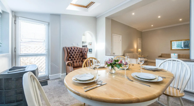 Stylish Apartment,12 Minutes from Oxford Street,Central London,AC,WIFI!