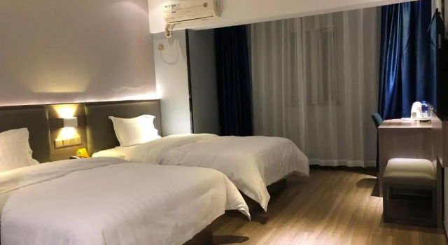 Номер Superior 7Days Premium Zhongshan Tanzhou Town Market Central Branch