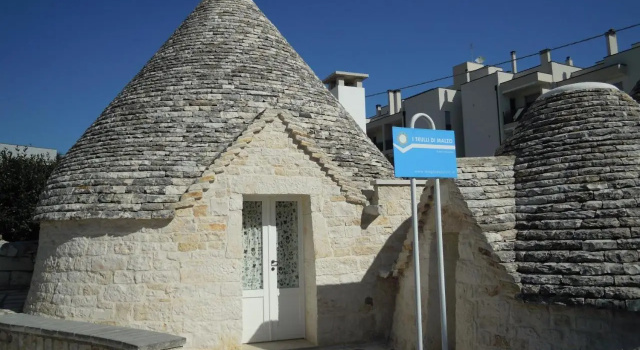 Trulli di Malzo, Buchen Sie Hotel Locorotondo Metropolitanstadt Bari