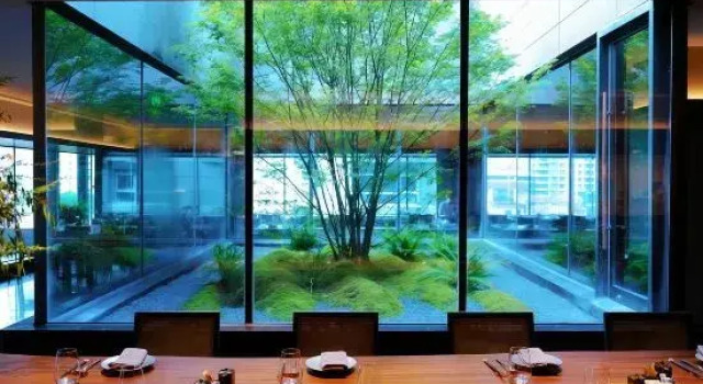 Global 60,000 Miles International Hotel (Shangri-La Dukezong Ancient City)