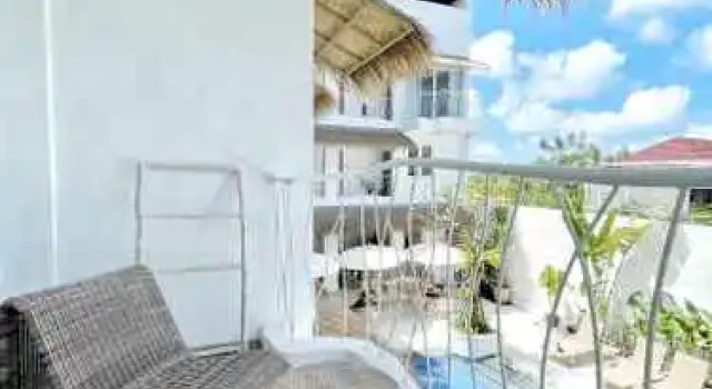 Номер Deluxe с видом на бассейн Khaiyyara Jimbaran Bali