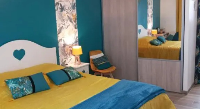 Nid Douillet a la Campagne, Réserver Auberge de jeunesse Hôtels à Salviac avec piscine, Piscine
