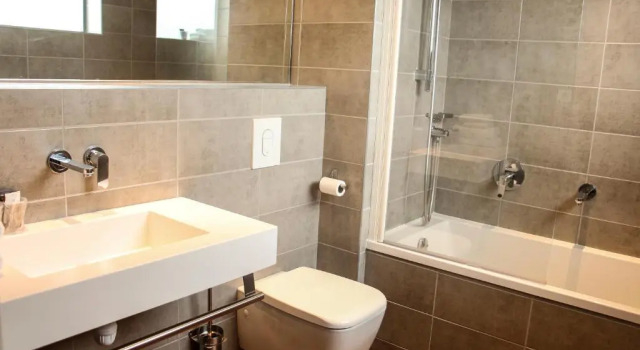 Трёхместный номер Standard H24 HOTEL