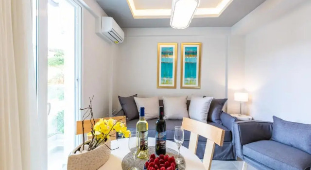 Полулюкс Akrogiali Apartments