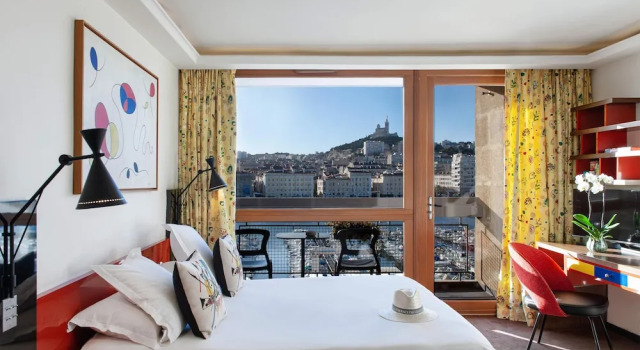 Номер Deluxe с балконом и с видом на море La Residence Du Vieux Port