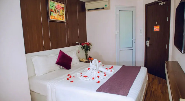 Двухместный номер Superior с балконом и с видом на город Morris Hotel Nha Trang