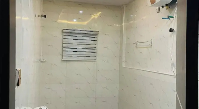 Семейные апартаменты с балконом и с видом на город Villa Maxili Hotel and Apartment