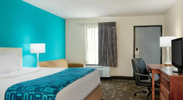 Номер Standard Howard Johnson by Wyndham Chattanooga Lookout Mountain I-24