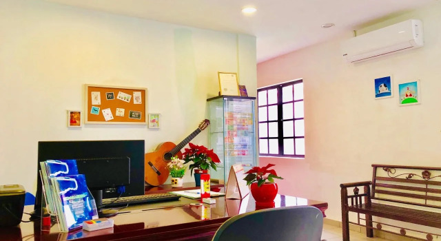 Bestow Capsule Hostel, Забронировать Хостел Хостелы Куала-Лумпура, рядом с Башни-близнецы Берджая Таймс-Сквэр, Хостел