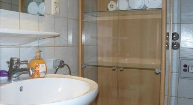 Коттедж Premium Ferienhaus für 4 Personen mit großem Garten