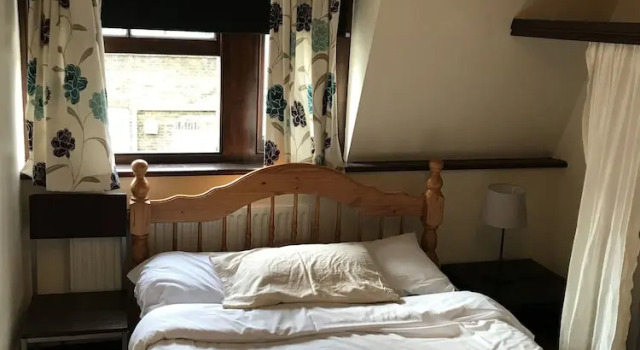 Rooms At103