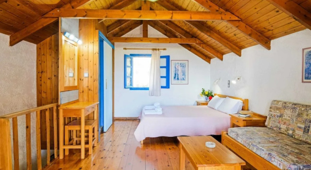 Коттедж Aesthetic Holiday Home in Palaiochora near Sea Beach