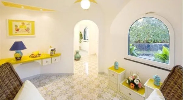 Hotel Terme San Michele & SPA, WorldHotels Distinctive, Забронировать Отель Серрара Кампания