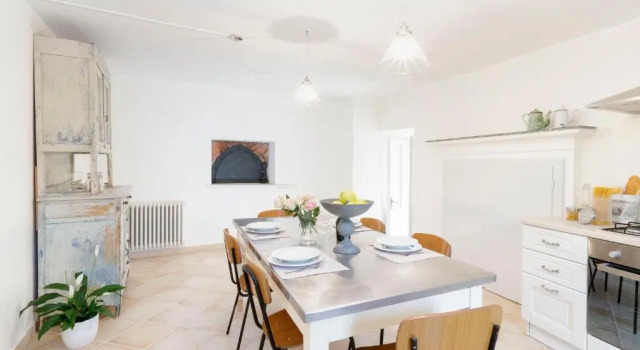 Апартаменты с 3 комнатами Rose Suite Apartments