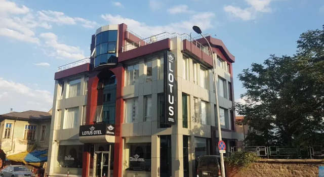 Deluxe Hotel, Забронировать Отель Каратай Конья, рядом с Культурный центр Мевланы