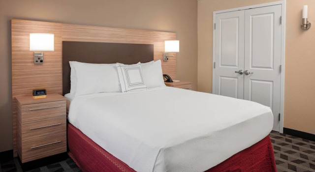 Люкс TownePlace Suites by Marriott Gainesville