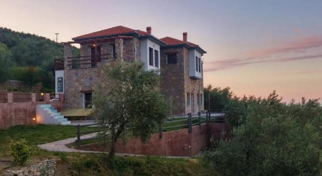 Orly's Villas, Rezerwuj Hotel Hotele w Pelion z parkingiem, Parking