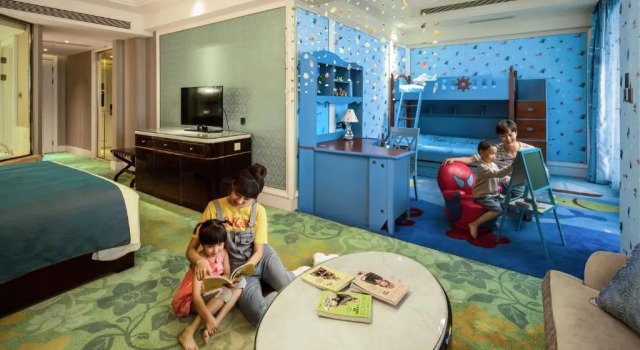 Четырёхместный номер Premium InterContinental Chengdu Global Center by IHG