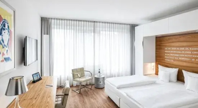 Habitación doble Estándar con vista a la calle Art Hotel City Leipzig