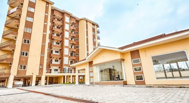 Earls' Court Apartments, Prenota Appartamento Hotel a Greater Accra con piscina, Piscina