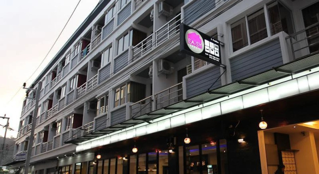 Ea-sy Condotel