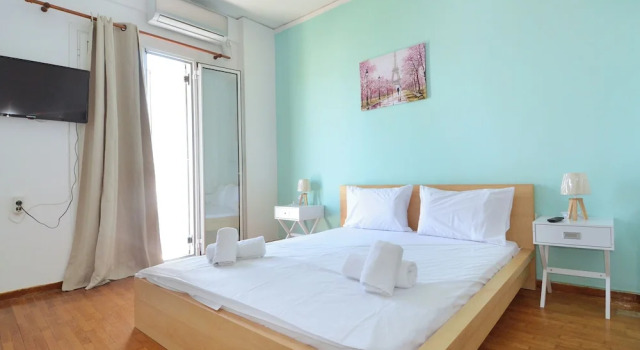A cute & comfortable 2 bedroom apartment, Забронировать Апартаменты/квартира Пирей Острова Саронического залива - Аттика, рядом с University of Piraeus