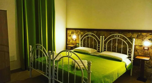 Двухместный номер Standard с балконом B&B Mamuthones