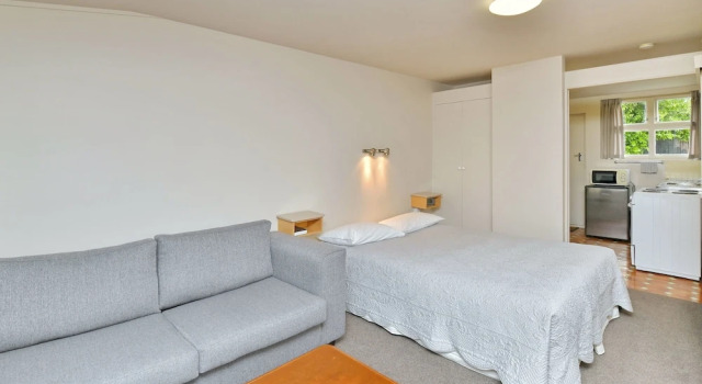 Двухместная студия Standard с видом на сад Wayside Motel