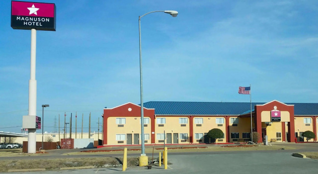 Best Western Sand Springs, Varaa Hotelli Tulsa Oklahoma