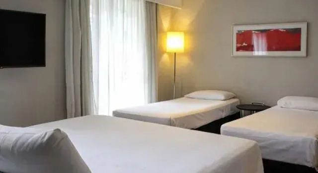 Четырёхместный номер Luxury Slaviero Hotel São Paulo Ibirapuera
