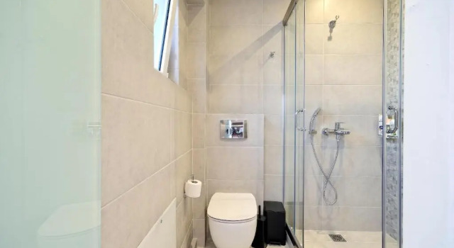Апартаменты с 3 комнатами Hercules Residence