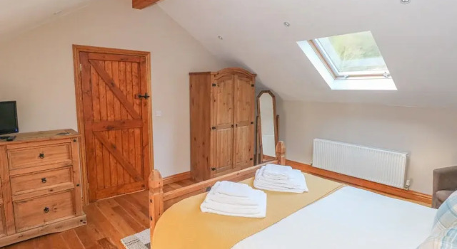 Little Brook Cottage, Book Vacation Home Laugharne Carmarthenshire