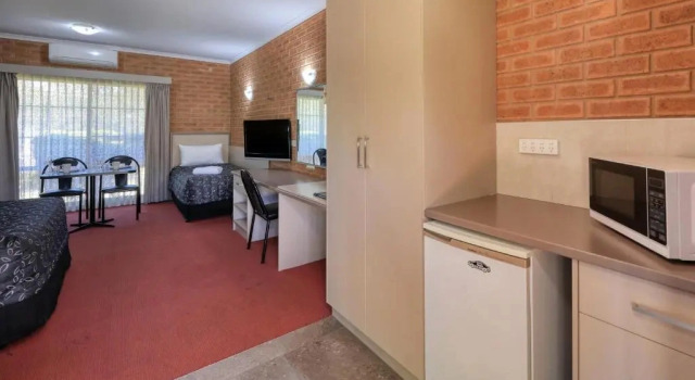 Двухместный номер Deluxe c 1 комнатой Glider City Motel Benalla