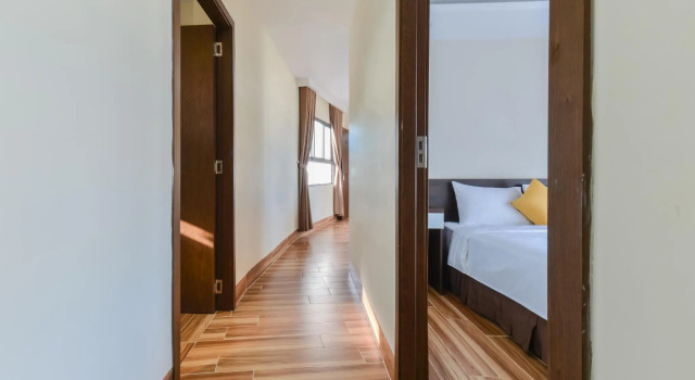 Yen Vang Hotel & Apartment