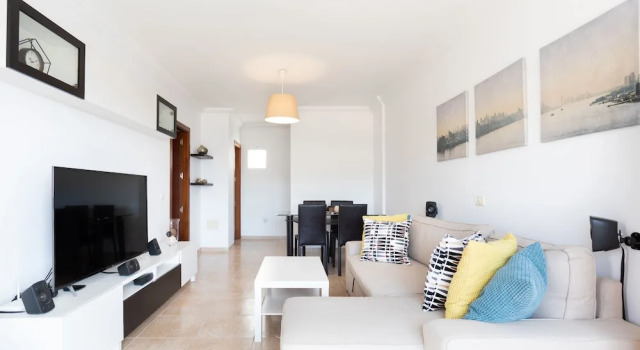 HomeLike Beautiful Duplex Parque La Reina, Prenota Hotel Hotel a Tenerife con piscina, Piscina