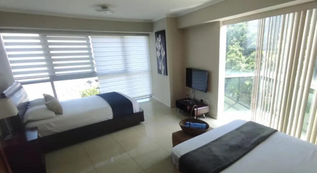Апартаменты Ecusuites Best View Riverfront 1 SantAna Airport