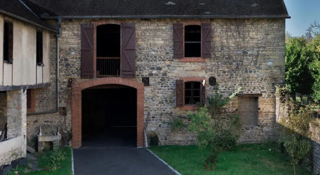 Les 3 Bérets chambres dhotes, Забронировать Отель Олорон-Сент-Мари Pyrénées-Atlantiques, рядом с Шоколадная фабрика Lindt