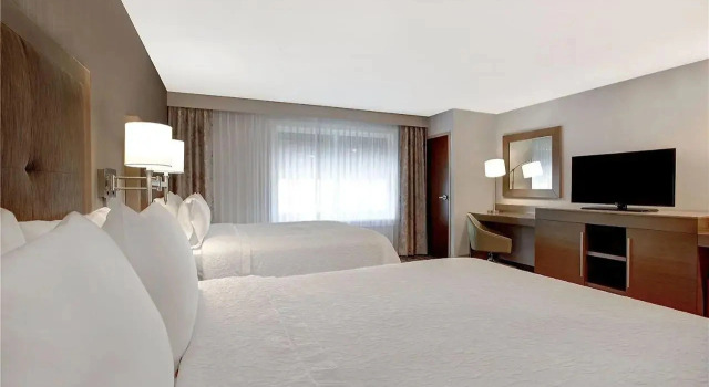 Ramada by Wyndham St. Paul AB, Rezerwuj Hotel Saint Paul Central Alberta