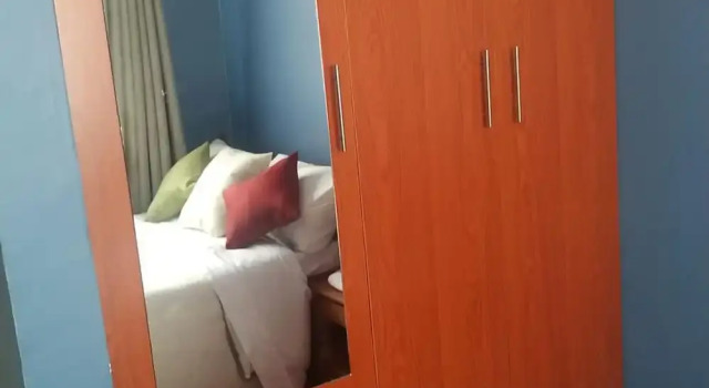 The Rhine Guest House-Eldoret, Prenota Affittacamere Hotel a Uasin Gishu con parcheggio, Parcheggio