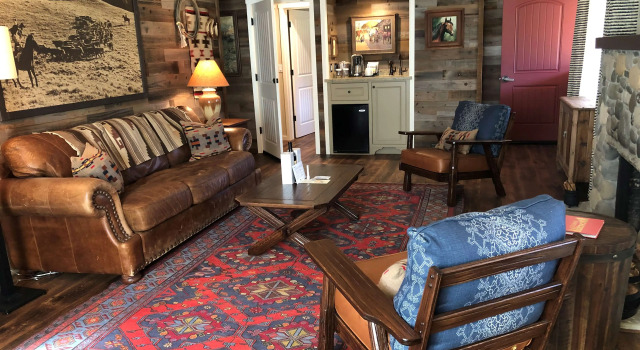 Alisal Guest Ranch & Resort, Забронировать Гостевой дом Отели Солванг с бассейном, Бассейн