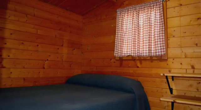 Camping Bungalows Sol D´Or, Book Campground Hotels in Azahar Coast with Parking, Parking