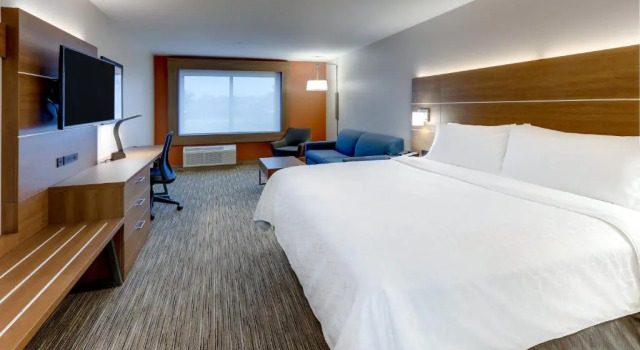 Люкс Holiday Inn Express & Suites Middletown - Goshen by IHG
