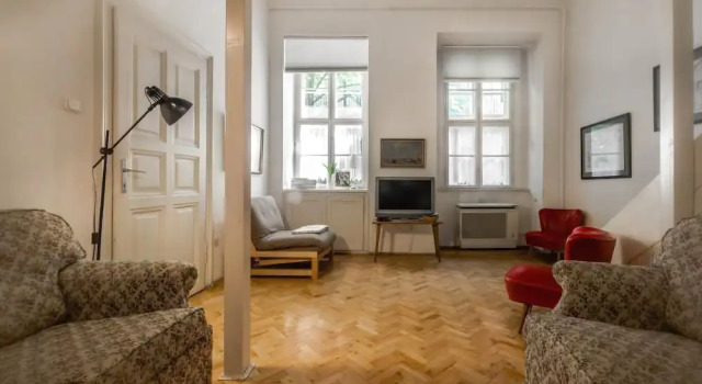 Studio Six, Забронировать Отель 06. Терезварош 