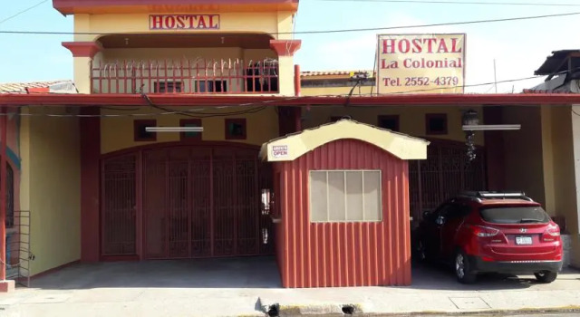 Hostal La Colonial, Забронировать Отель Отели в центре Гранады, в центре
