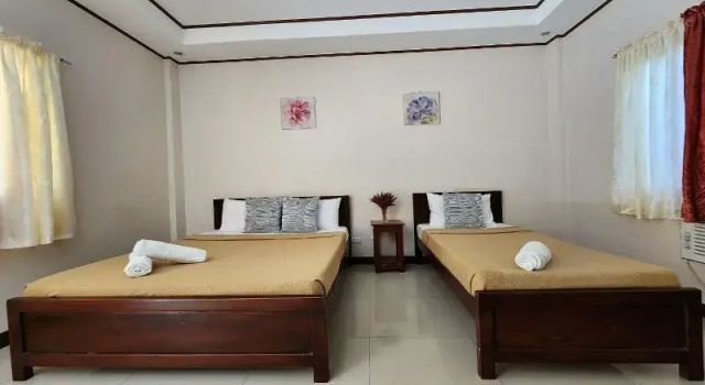 Трёхместный номер Standard Dinahs Tourist Inn Puerto Princesa