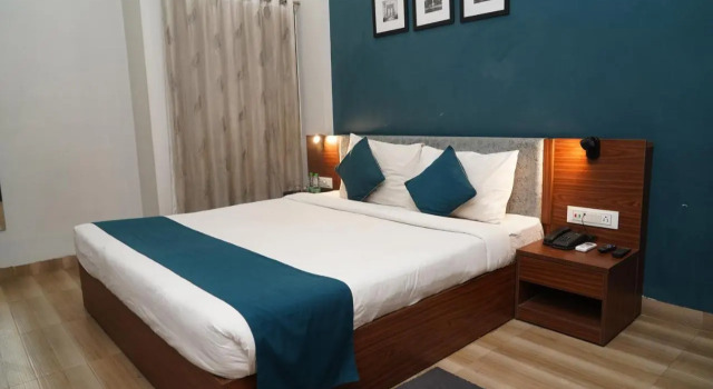 Hotel Ballfin Indore