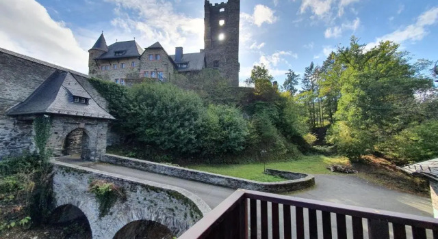 Апартаменты Wächterhaus auf der Sauerburg