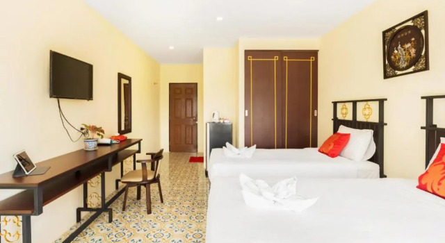 Двухместный номер Deluxe с балконом Le Hua Hotel